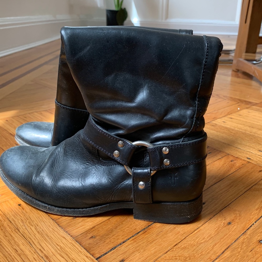 Frye Boots - Black Leather
